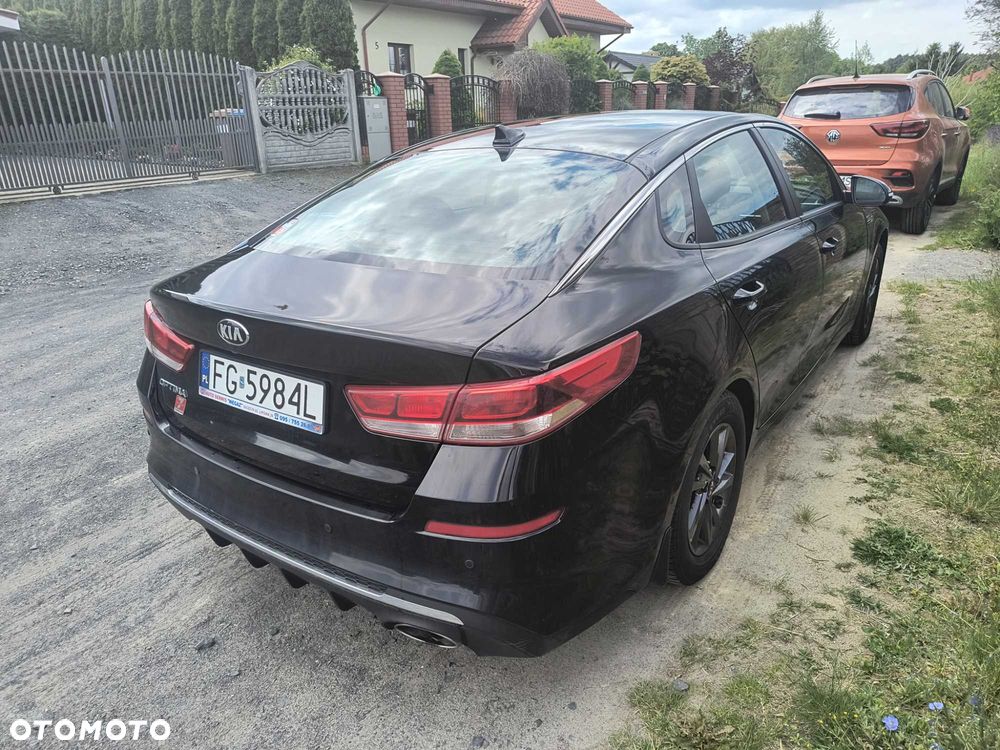 Kia Optima - 6