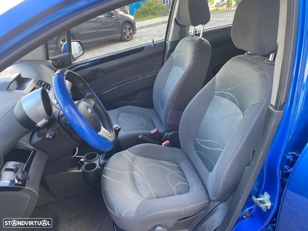 Chevrolet Spark 1.0 LS - 20