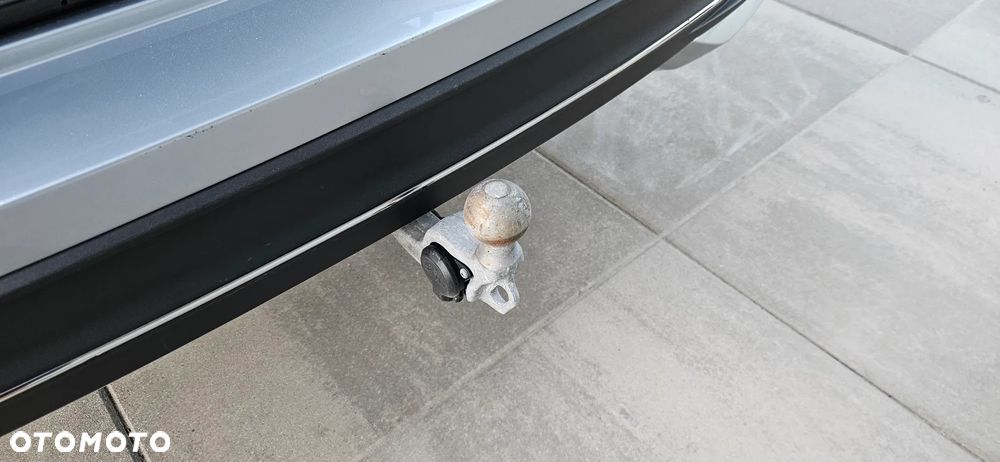 Volkswagen Passat - 36