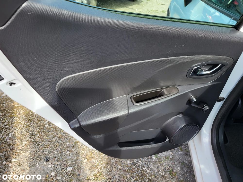 Renault Clio 1.2 16V 75 Business - 23