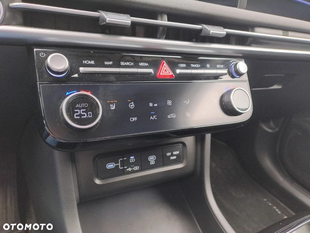 Hyundai Tucson 1.6 T-GDi 48V-Hybrid 2WD DCT Select - 24