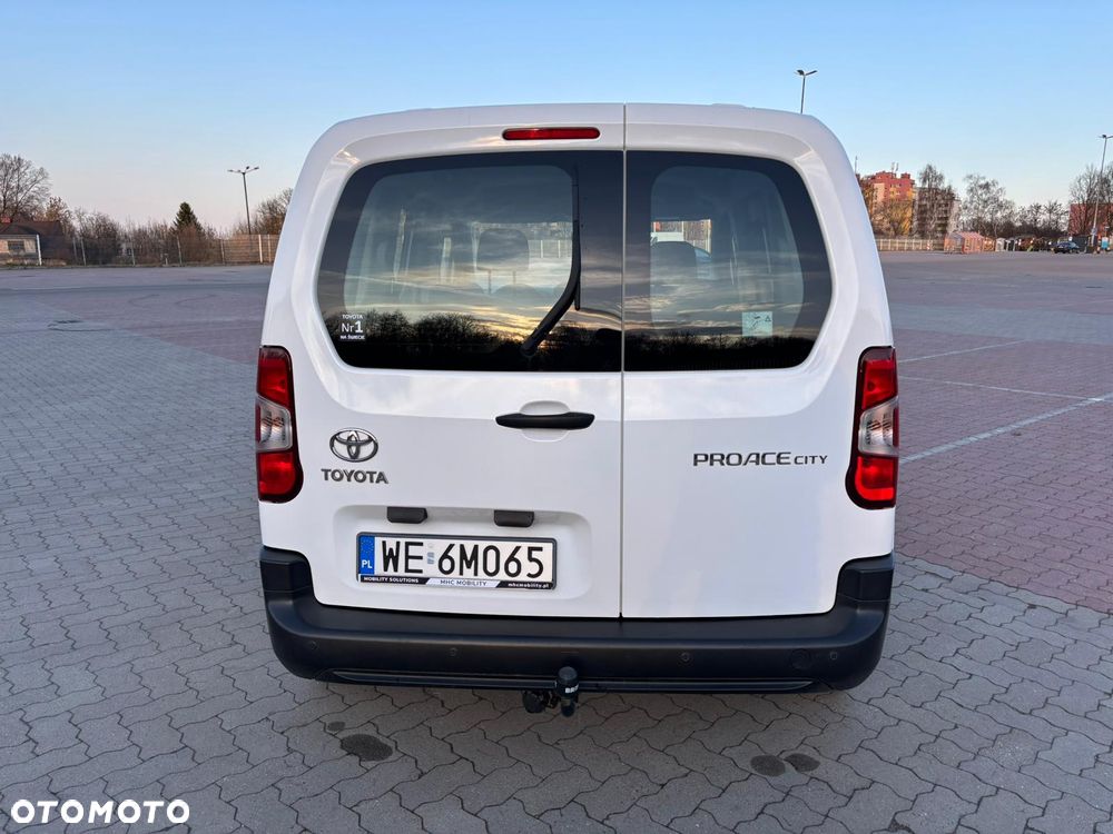 Toyota Proace City Verso 1.5 D-4D Business - 6