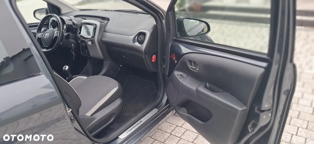 Toyota Aygo x-play Team Deutschland - 13