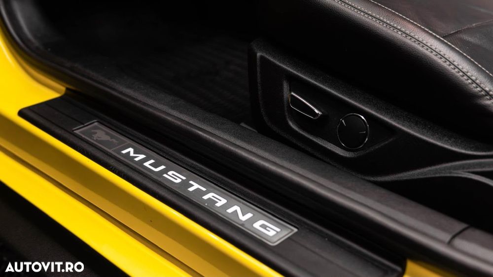 Ford Mustang - 18