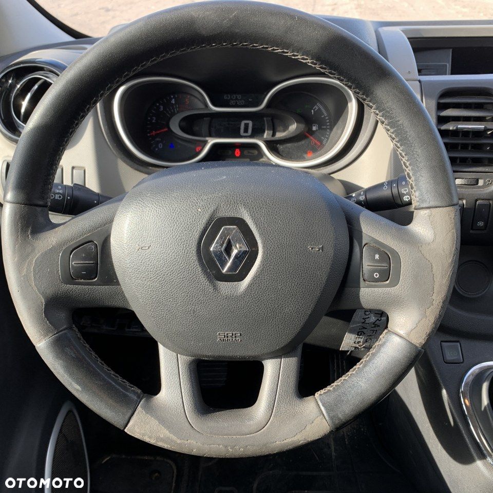 Renault Trafic - 26