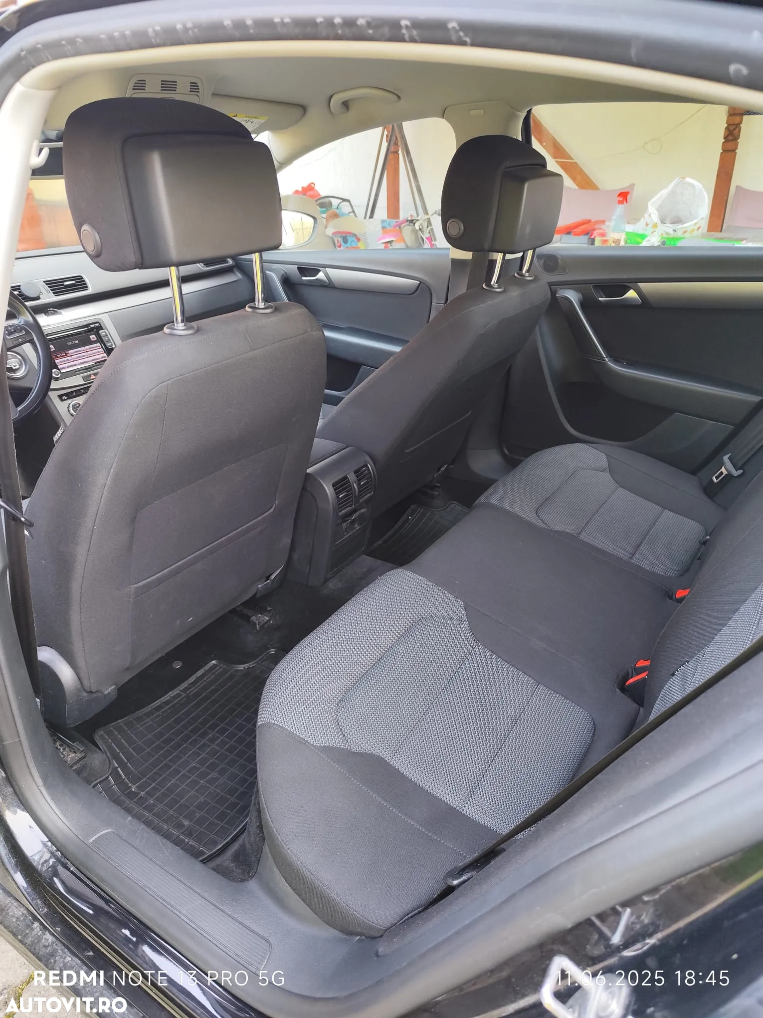 Volkswagen Passat 2.0 TDI BlueMotion Tehnology Comfortline - 9