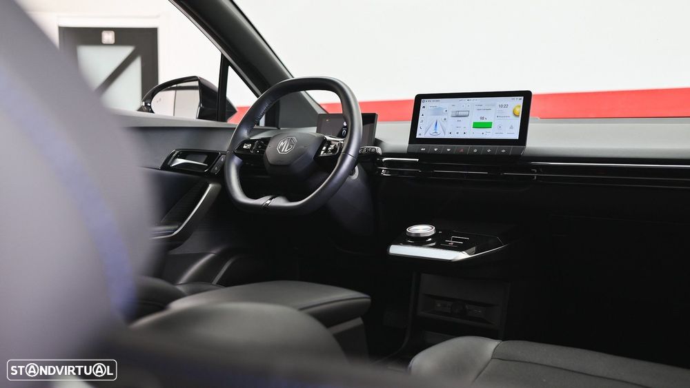 MG MG4 64 kWh Luxury - 58