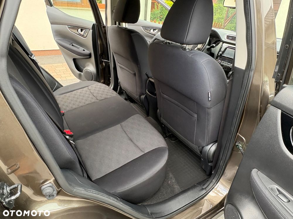 Nissan Qashqai 1.2 DIG-T N-Vision - 20