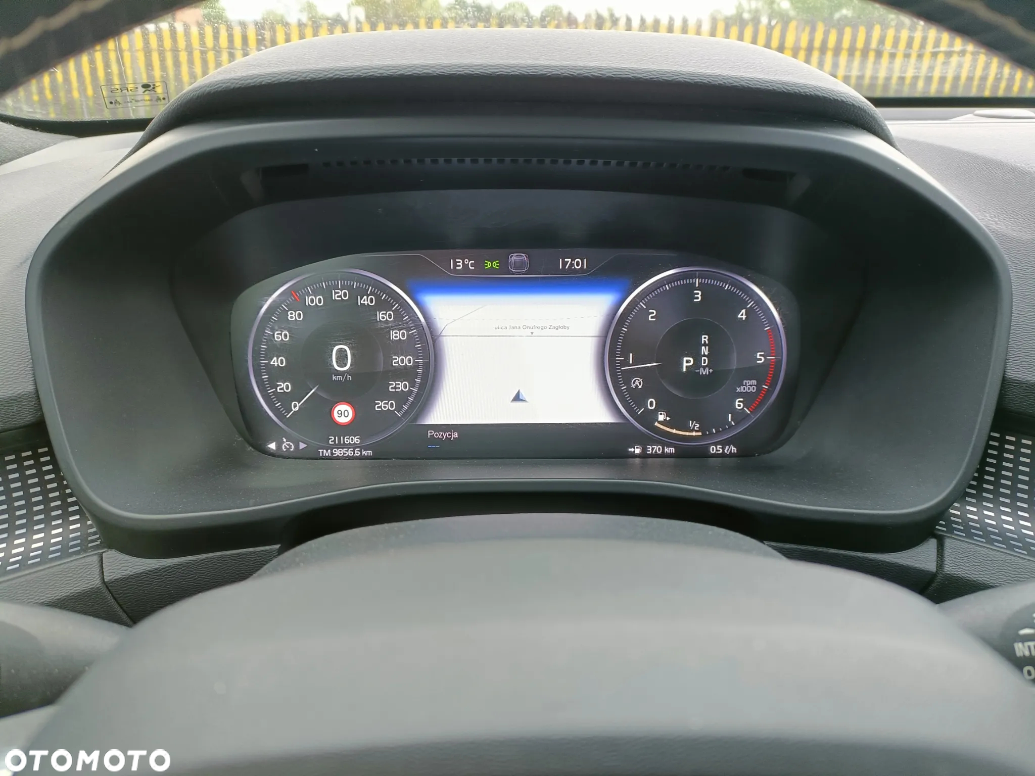 Volvo XC 40 D4 AWD R-Design - 10