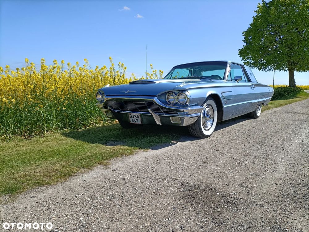 Ford Thunderbird - 4