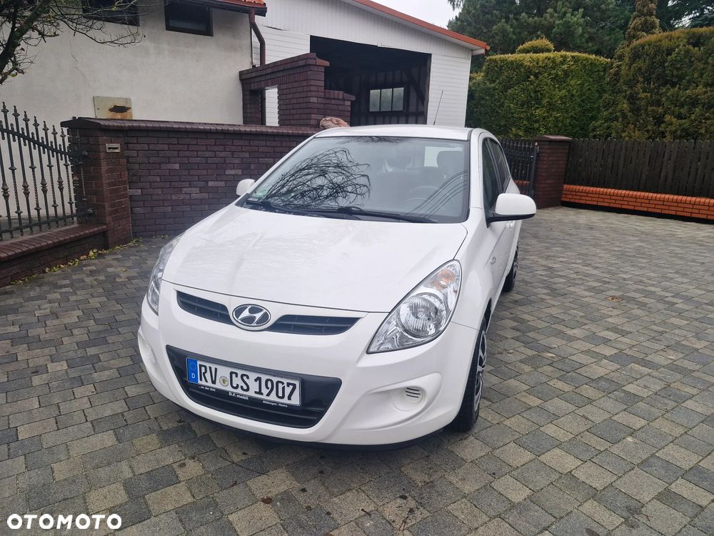 Hyundai i20 1.2 UEFA EURO 2012 Edition - 1