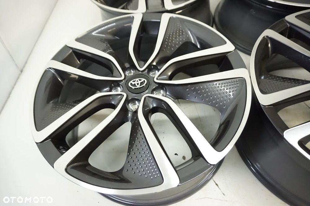 FELGI ALUMINIOWE 19 TOYOTA RAV 4 CH R - 5