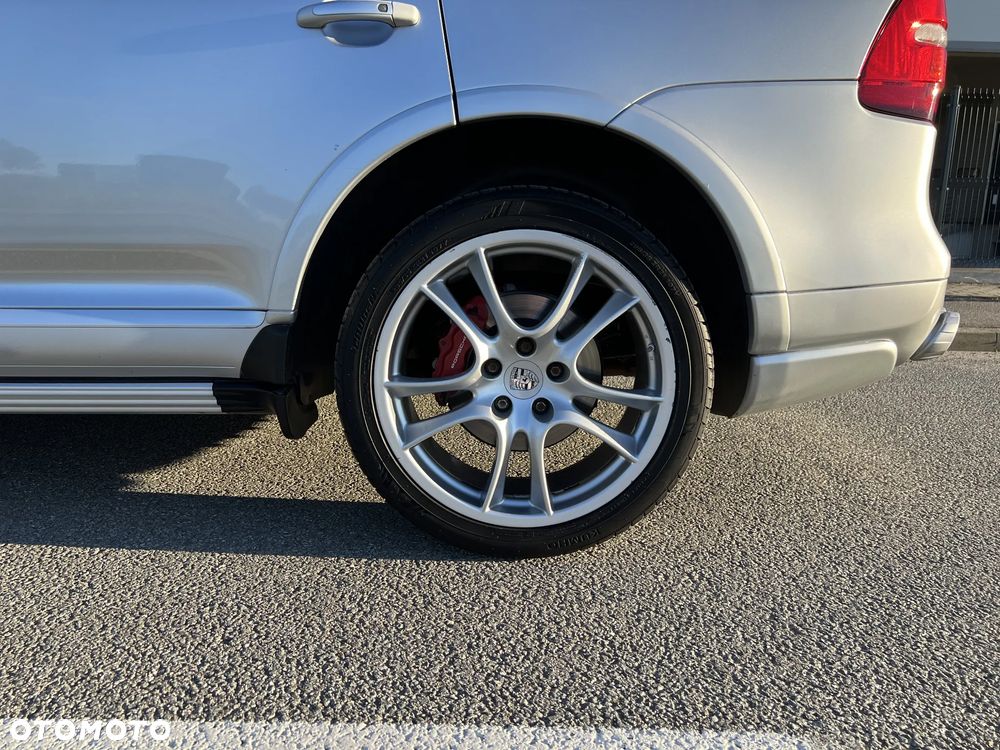 Porsche Cayenne - 13
