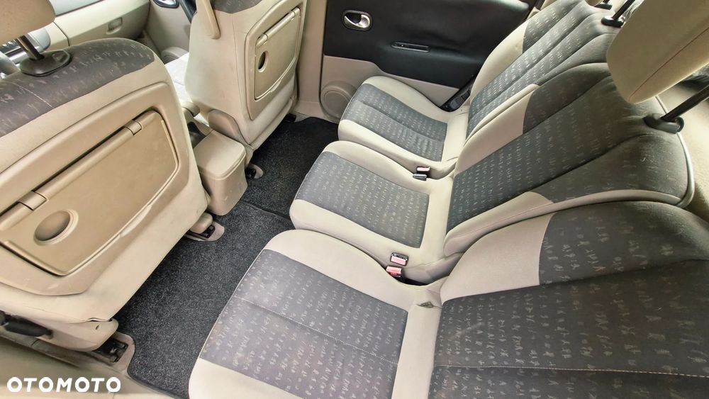 Renault Scenic 1.6 Confort Expression - 8