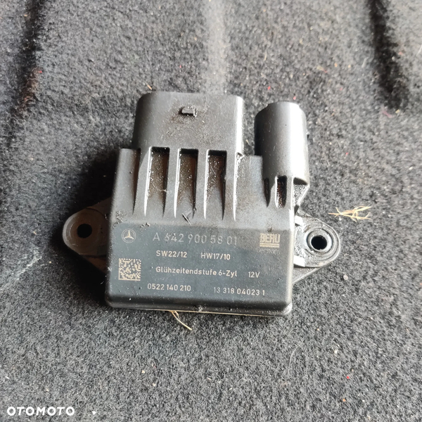 MERCEDES 3.0 CDI PRZEKAZNIK SWIEC ZAROWYCH 3.0 CDI A6429005801