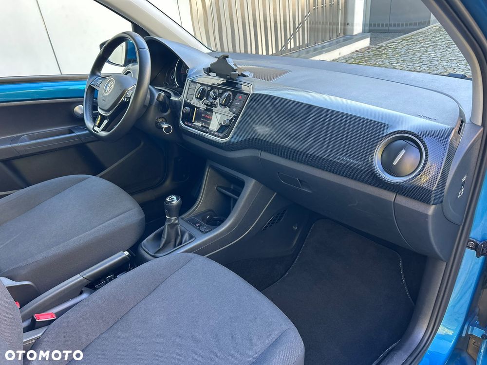Volkswagen up! 1.0 street EU6 - 25