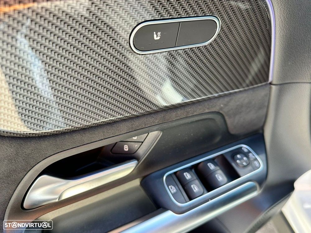 Mercedes-Benz GLA 250 - 11