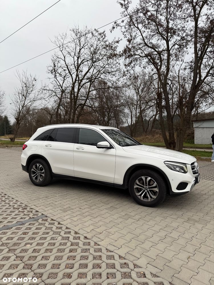 Mercedes-Benz GLC - 4
