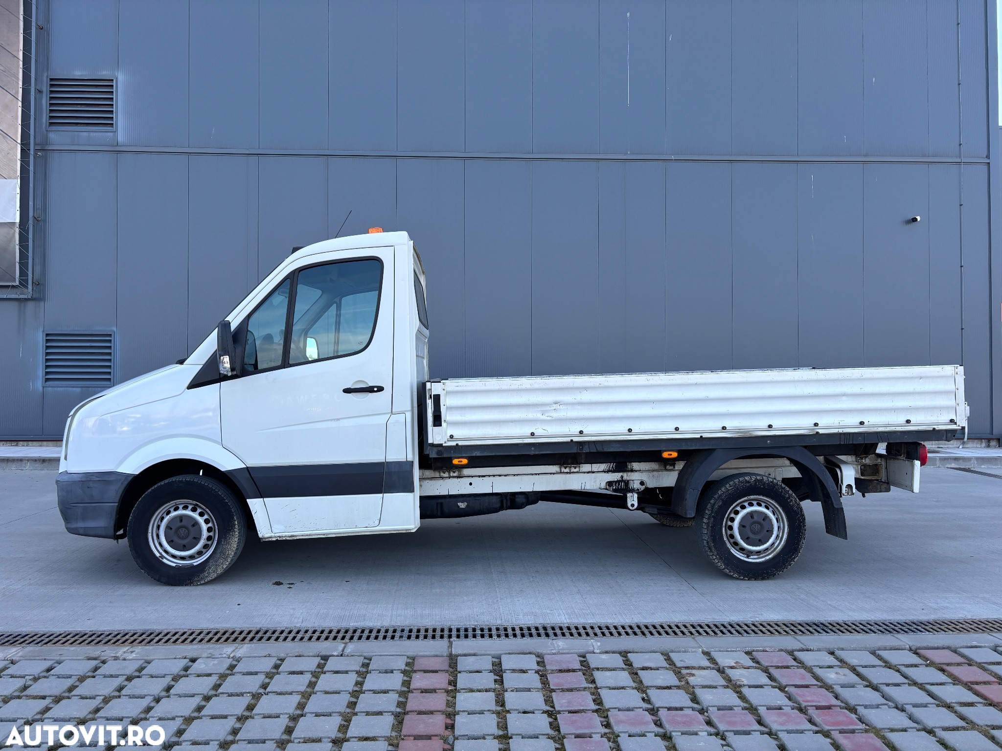 Volkswagen Crafter - 2