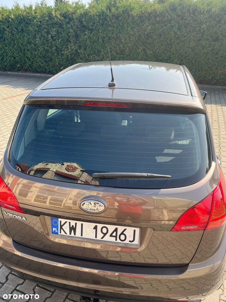 Kia Venga - 9