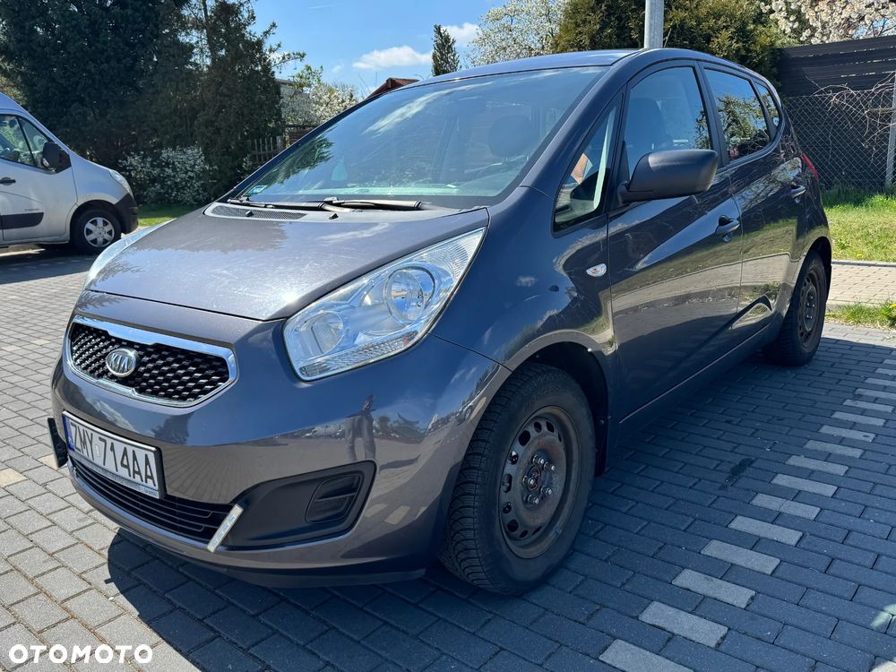 Kia Venga - 7