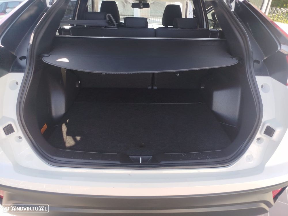 Mitsubishi Eclipse Cross - 21