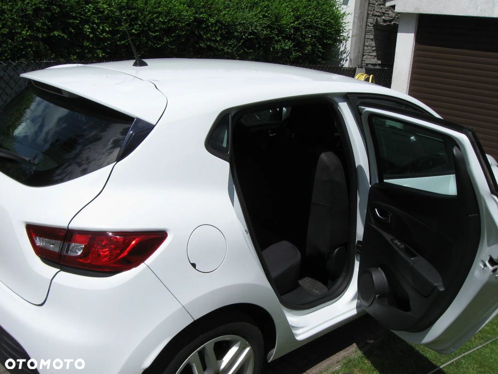 Renault Clio (Energy) dCi 90 Start & Stop INTENS - 14