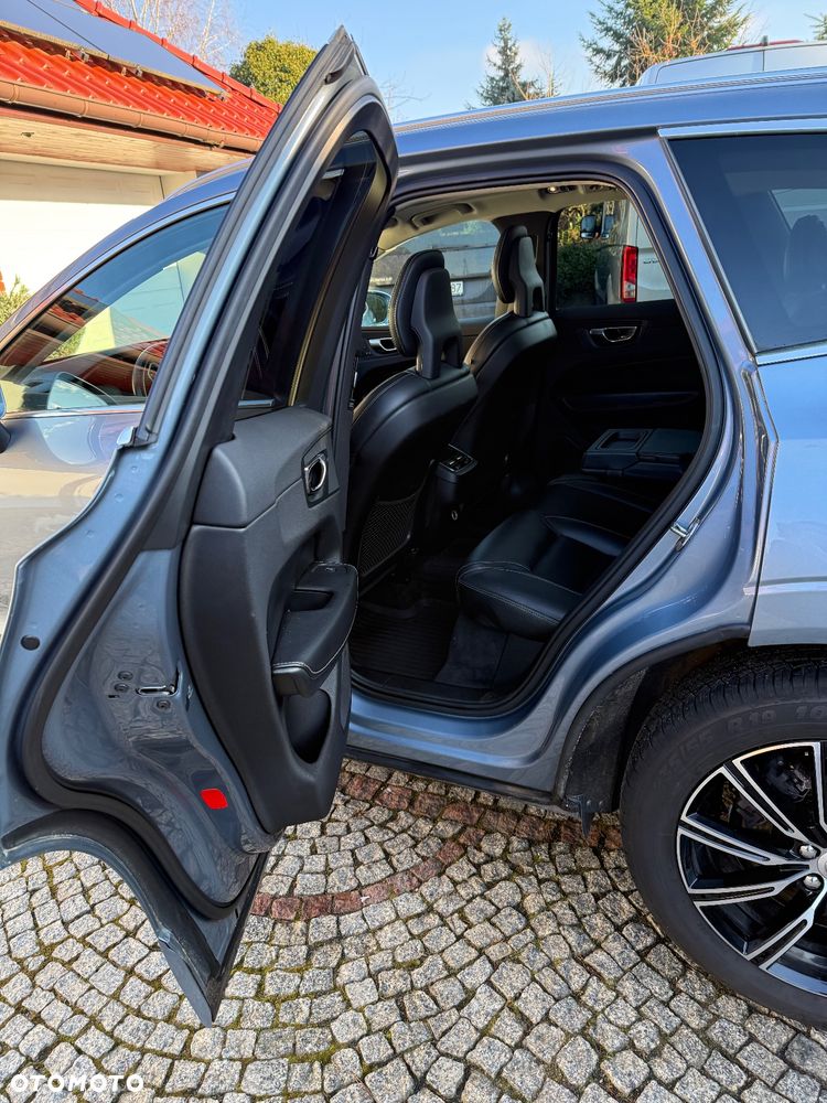 Volvo XC 60 D5 SCR AWD Inscription - 13