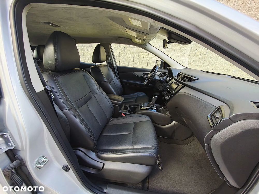 Nissan Rogue - 15