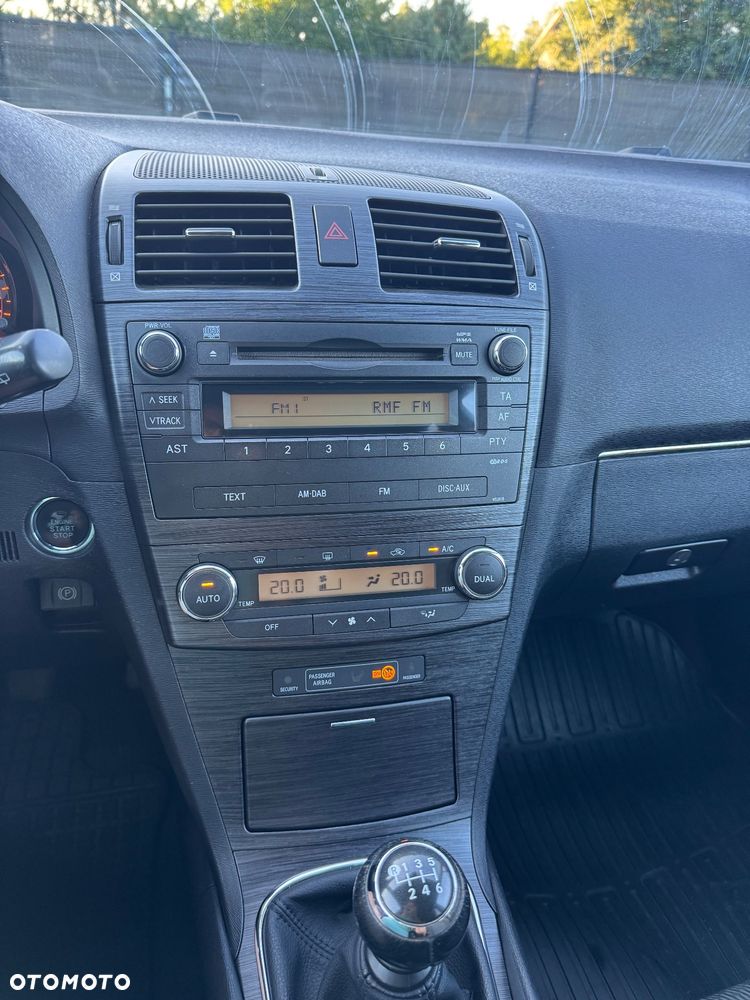 Toyota Avensis 2.2 D-4D Sol Plus - 20