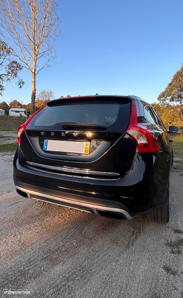 Volvo V60 2.4 D6 Summum AWD Phev - 5