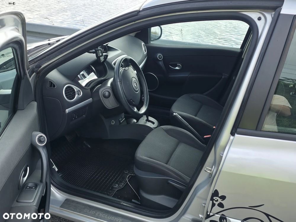 Renault Clio 1.6 16V Dynamique - 5