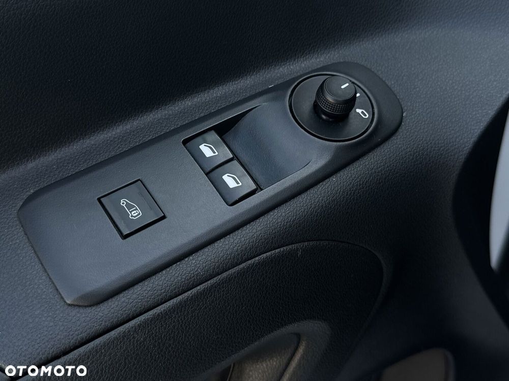 Toyota PROACE CITY - 27