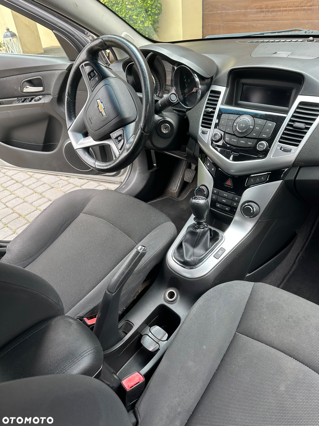 Chevrolet Cruze - 10
