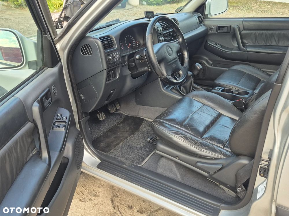 Opel Frontera 2.2 Sport RS - 17