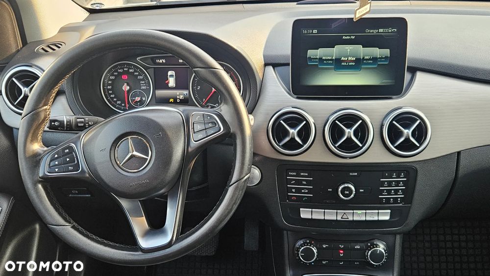 Mercedes-Benz Klasa B 180 (CDI) d 7G-DCT - 22