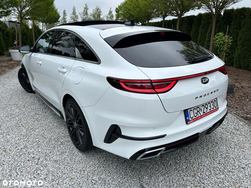 Kia ProCeed 1.6 CRDi 128 Spirit - 11