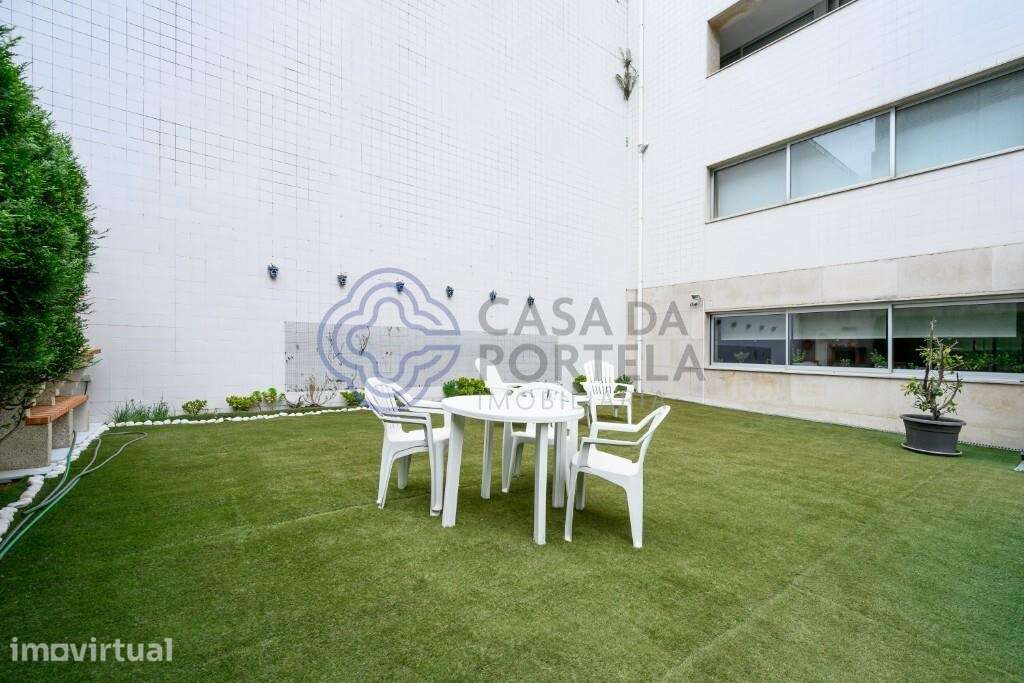 Apartamento T3 de Charme no Bonfim com jardim privativo e garagem. - Grande imagem: 5/26