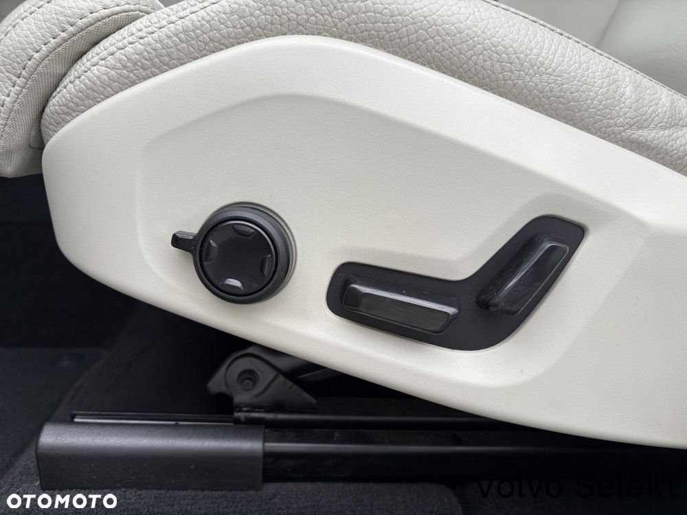 Volvo XC 60 - 10
