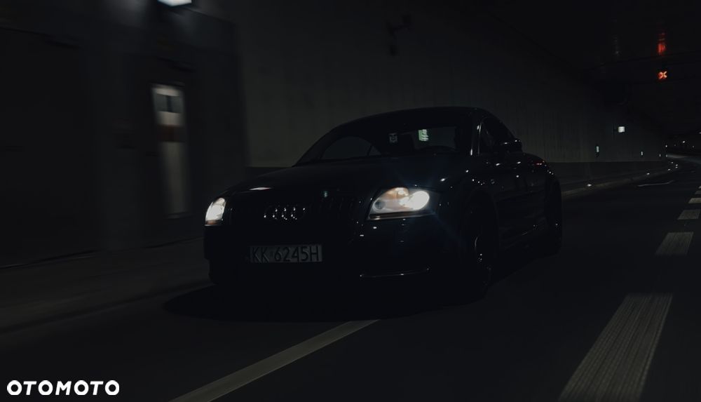 Audi TT Coupé 1.8T - 9