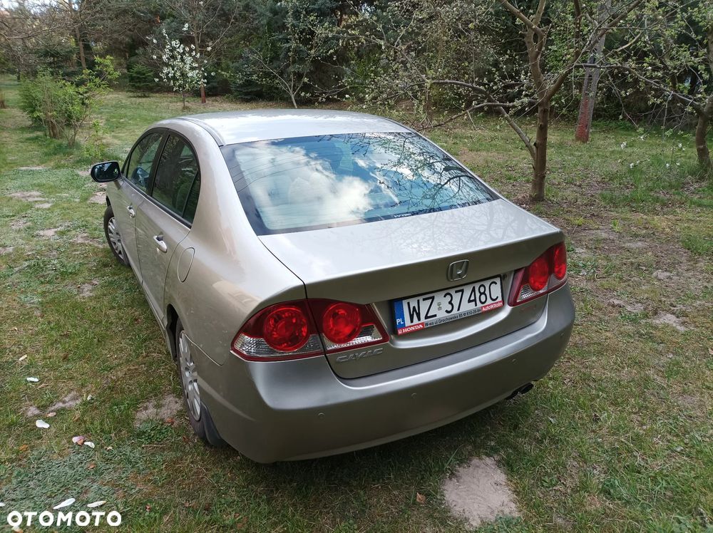 Honda Civic 1.8 Comfort - 4