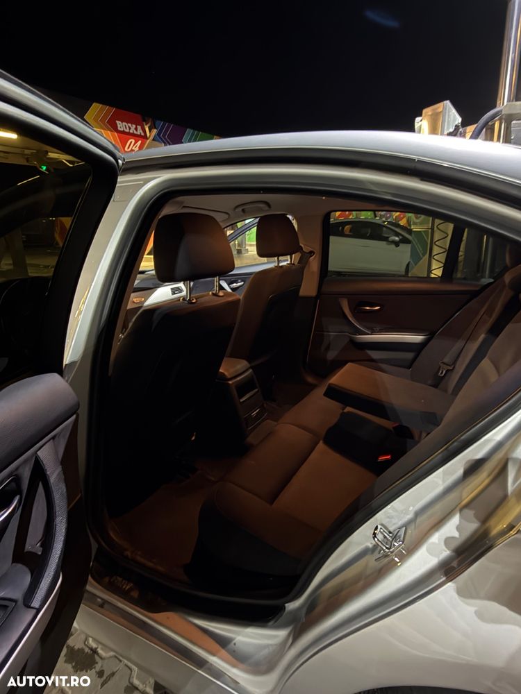 BMW Seria 3 318i - 6