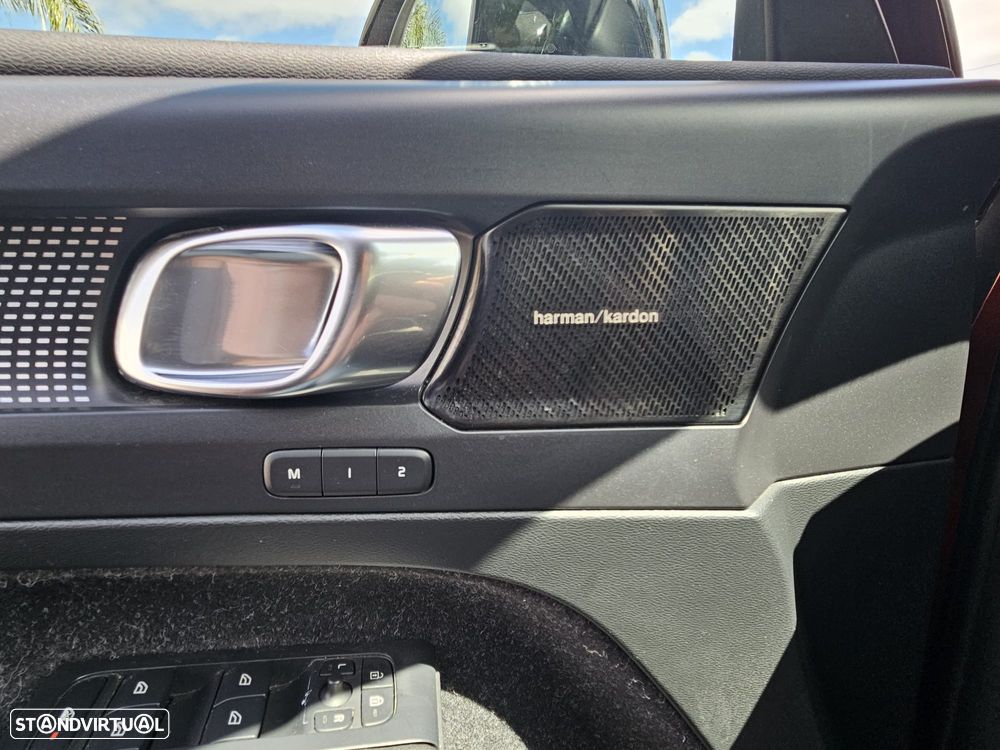 Volvo XC 40 2.0 T4 R-Design - 10