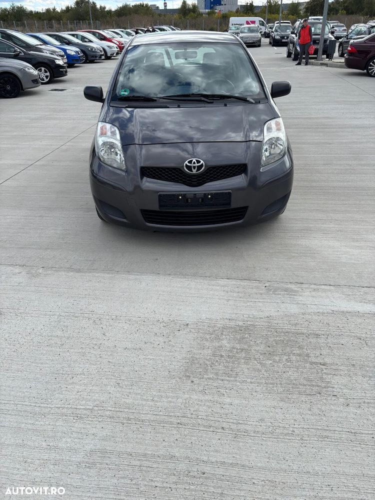 Toyota Yaris 1.33 VVT-i Cool - 1