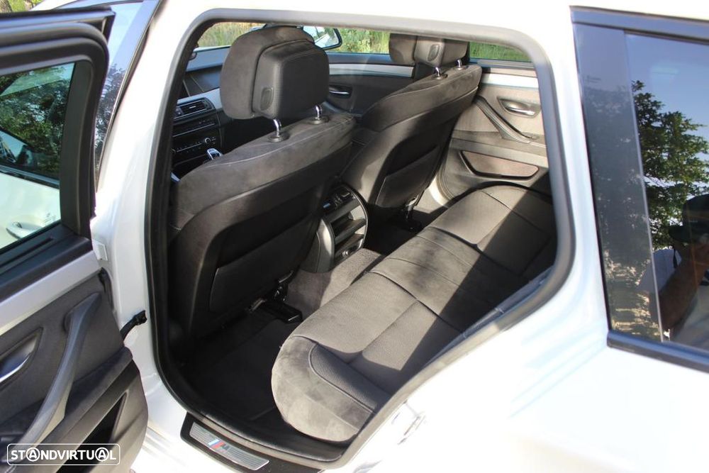 BMW 520 d Pack M Auto - 11