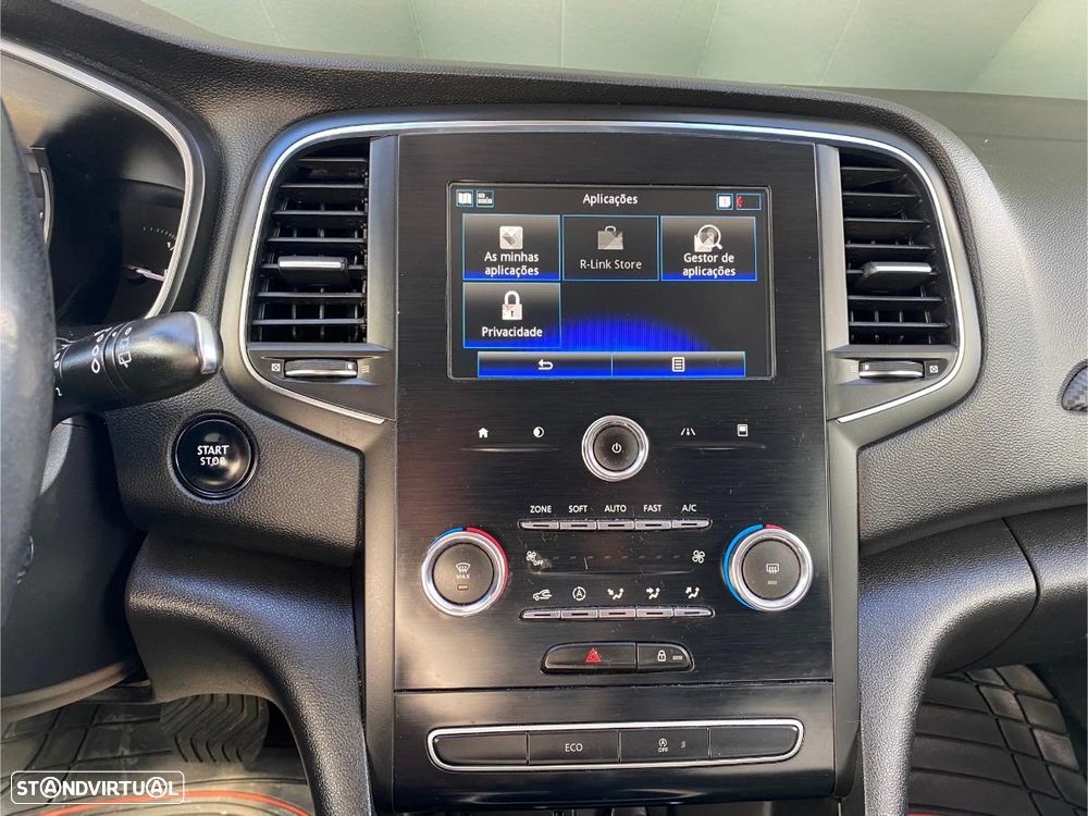 Renault Mégane Sport Tourer - 36