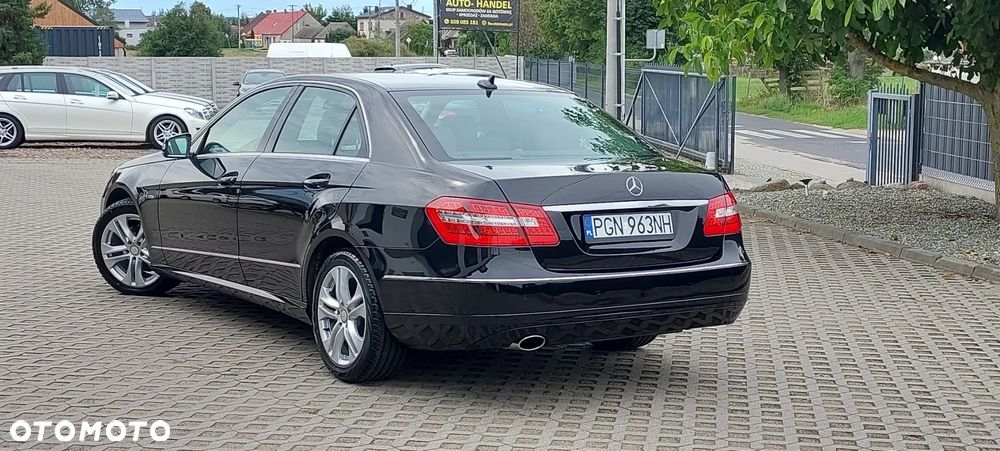 Mercedes-Benz Klasa E - 26