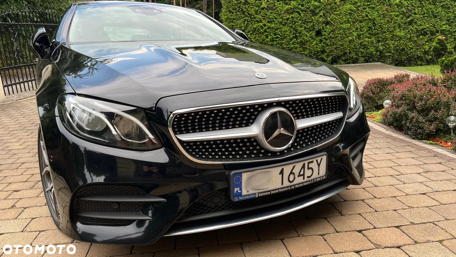 Mercedes-Benz Klasa E 220 d Coupe 4-Matic 9G-TRONIC - 4