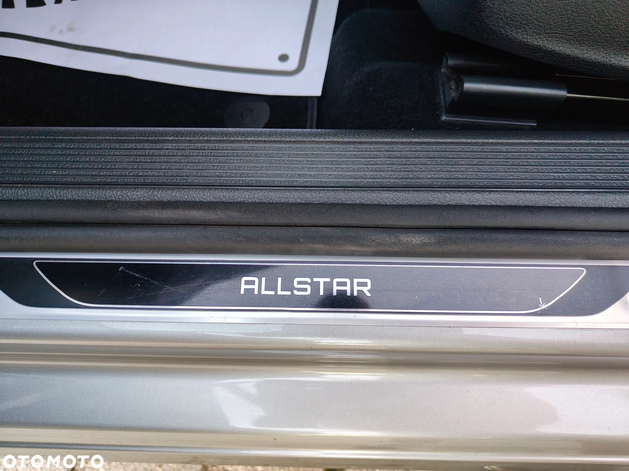 Volkswagen Golf 1.2 TSI BlueMotion Technology Allstar - 17