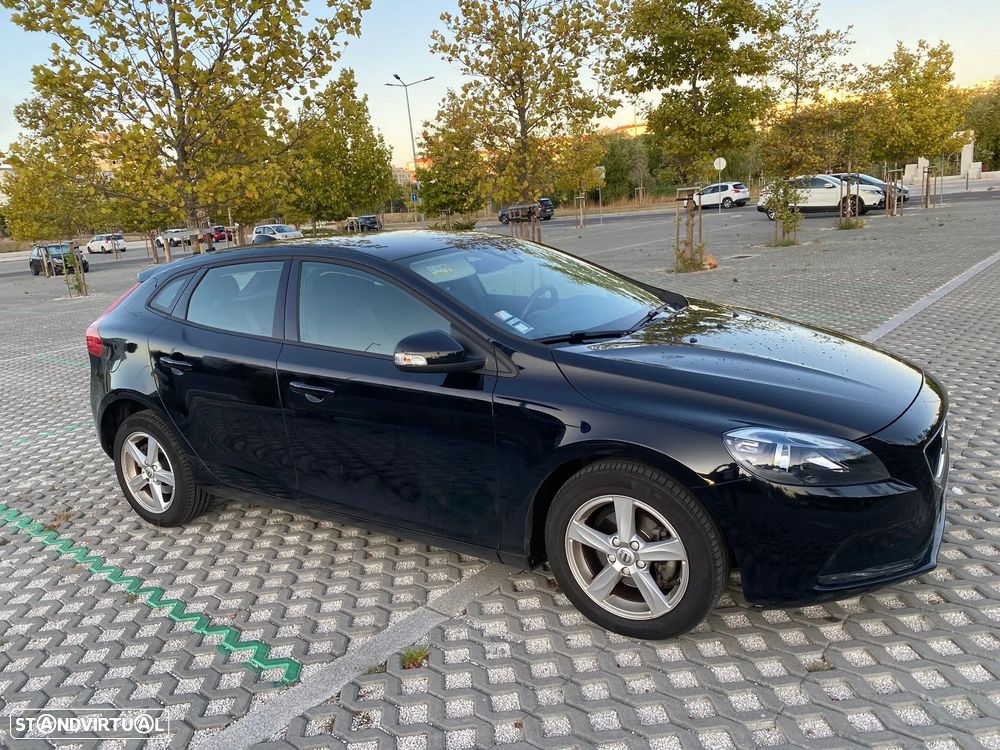 Volvo V40 D2 Kinetic - 2
